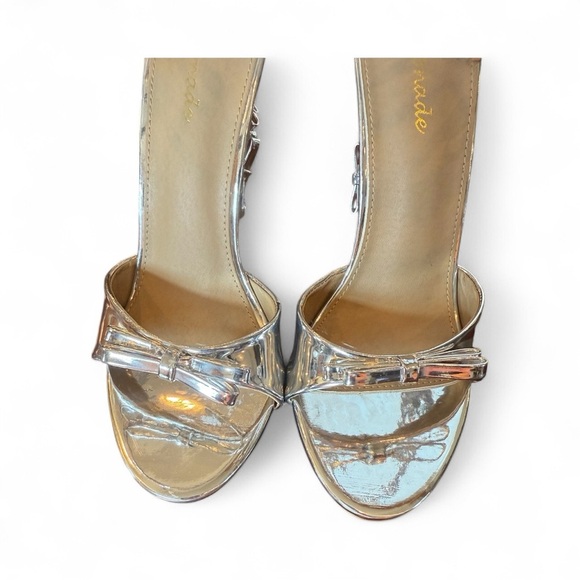 Lemonade Metallic Bow Strap Heels – Size 8.5 - Picture 3 of 14
